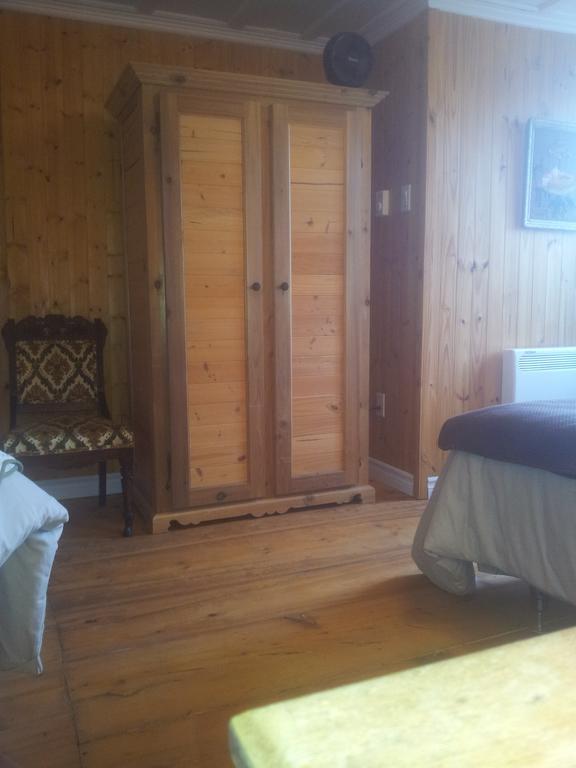 Gite Chez Gilles Levesque Saints-Anges Ruang foto